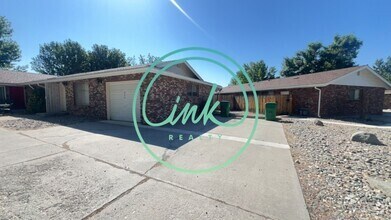 Building Photo - Duplex Unit for Rent in Carson City
