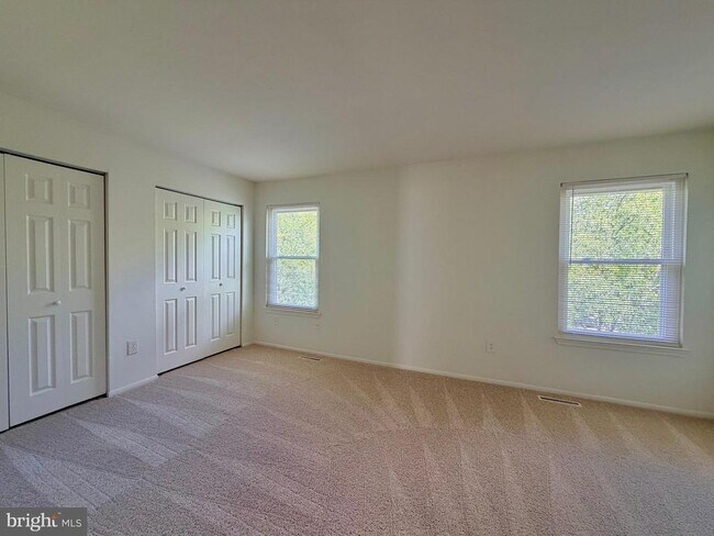 Building Photo - 6064 Majors Ln