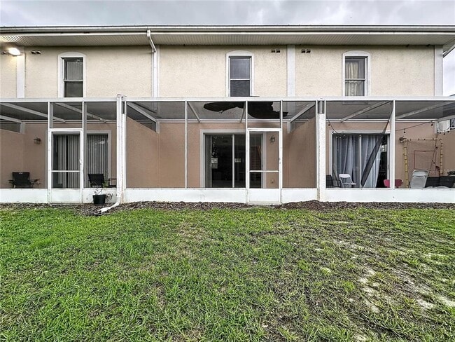 Building Photo - 2053 Green Oak Ct