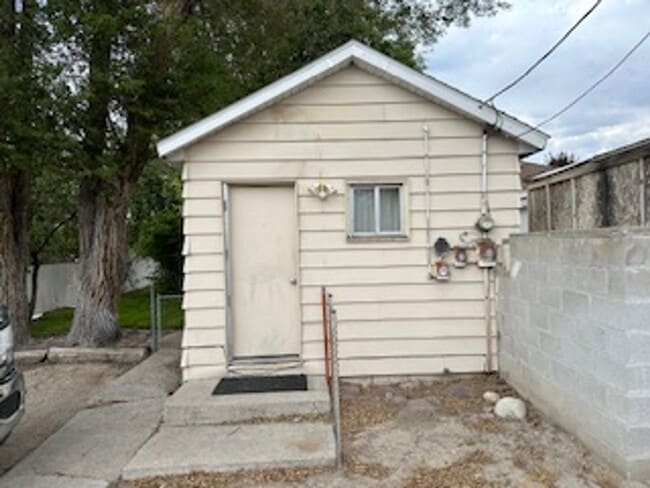 Primary Photo - Cozy Studio in Desirable Neighborhood