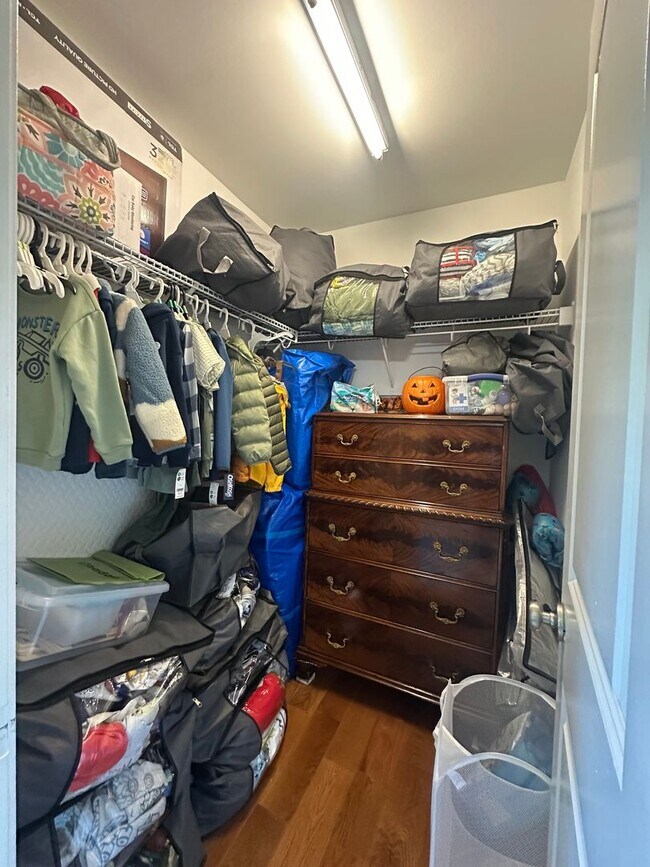 Building Photo - 509 Blue Angel Ct