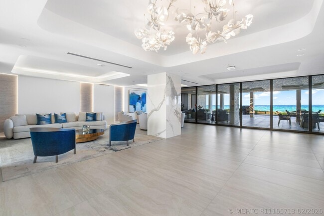 Building Photo - 2727 S Ocean Blvd