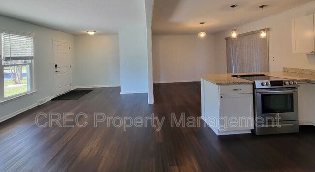 Building Photo - 7744 Allwood Ave