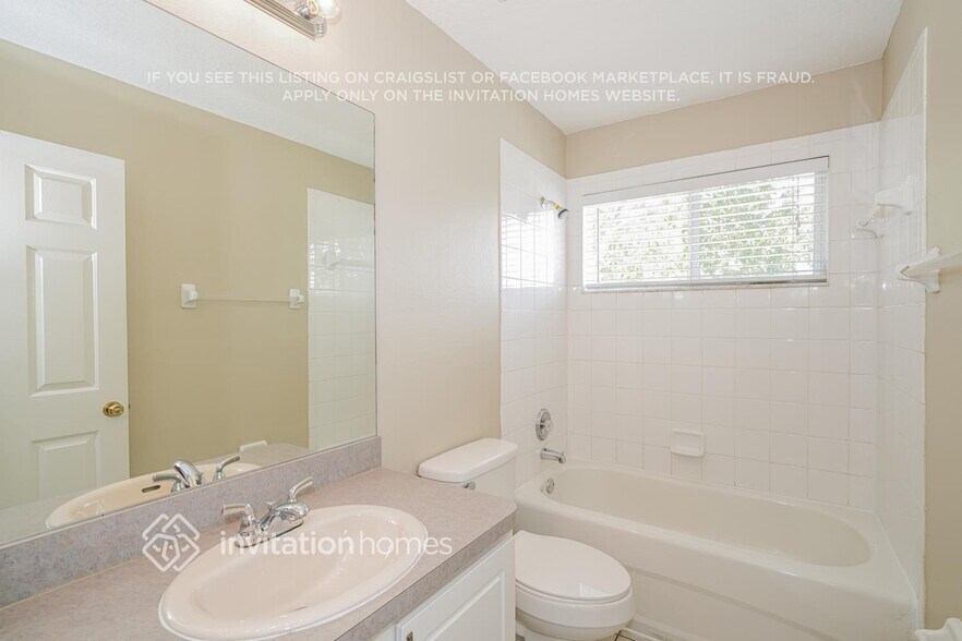 Building Photo - 25420 Geddy Dr