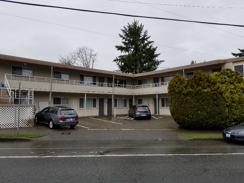 Building Photo - 400 NE 65th St