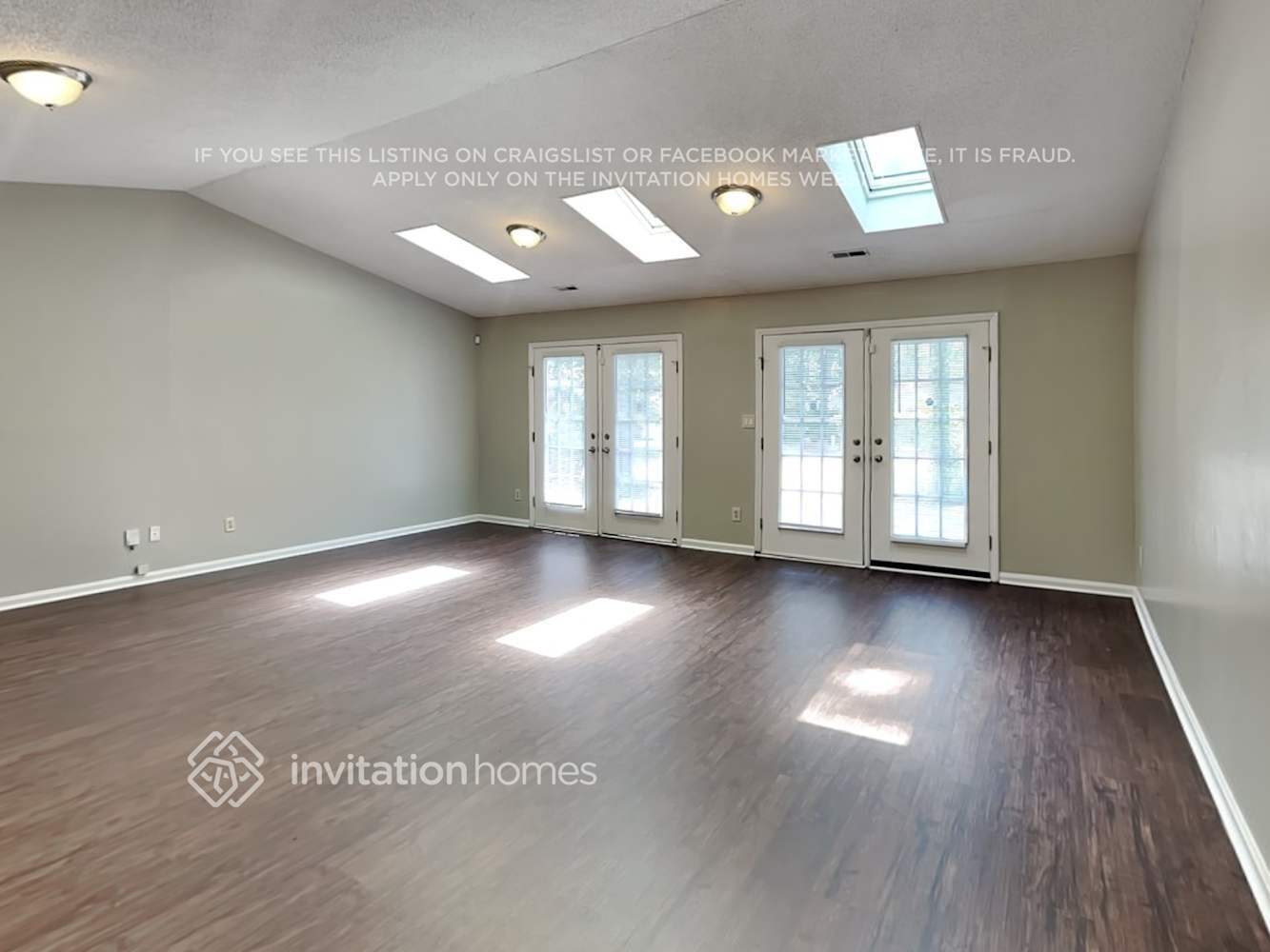 Building Photo - 7025 Markway Dr