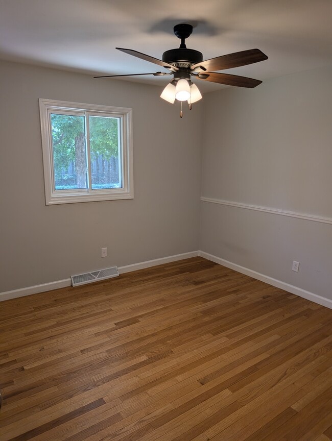 Building Photo - 1716 Georgetown Dr