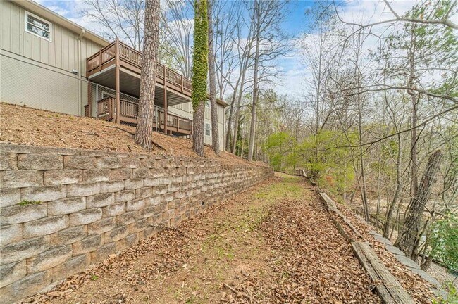 Building Photo - 691 Harbor Cove