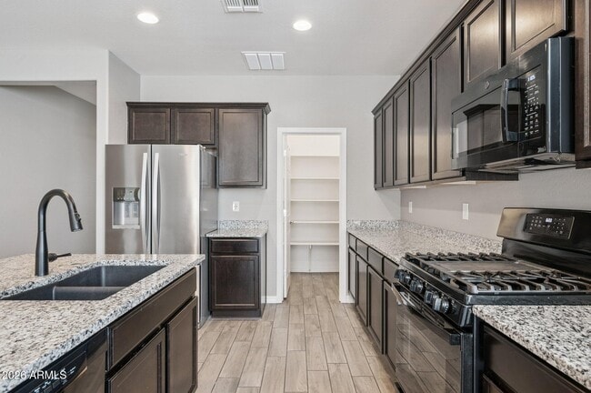 Building Photo - 1924 S 82nd Cir