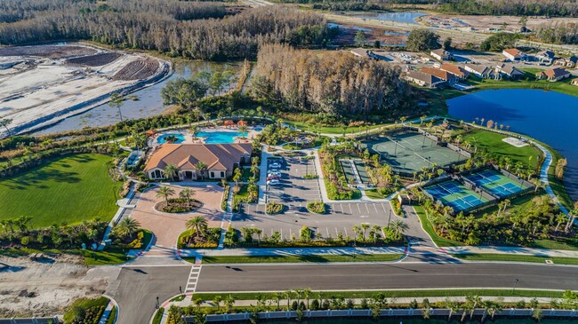 Building Photo - Beautiful Pool home in Starkey Ranch