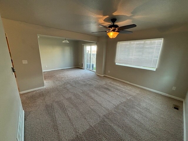 Building Photo - 3209 Decoy Ave