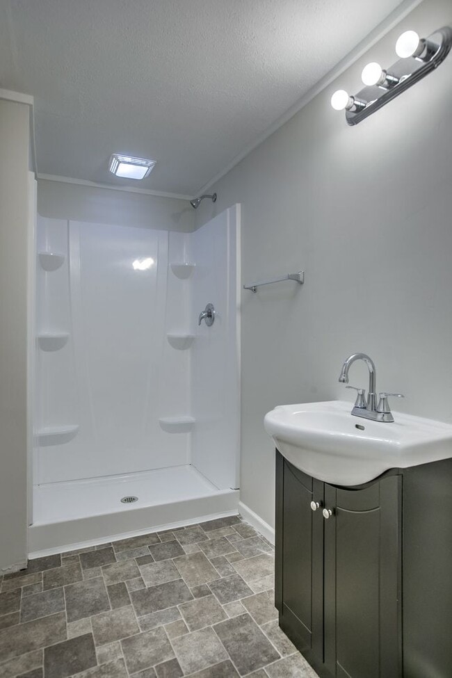 Building Photo - Amazing Lavista home waiting for you