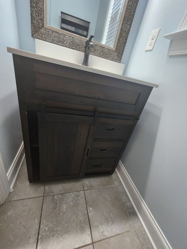 Building Photo - LEXINGTON PLANTATION