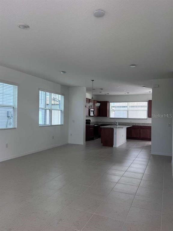 Building Photo - 17604 Northlake Grv Dr