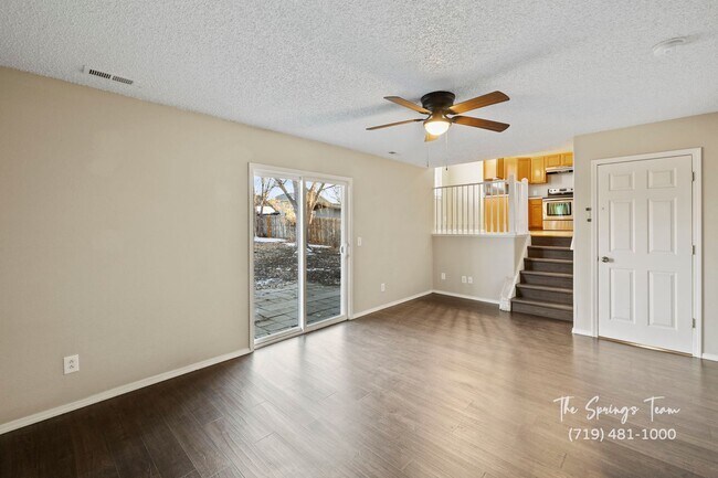 Building Photo - COUNTRYSIDE 3BD/2BA in FOUNTAIN - Security Deposit Waiver Available