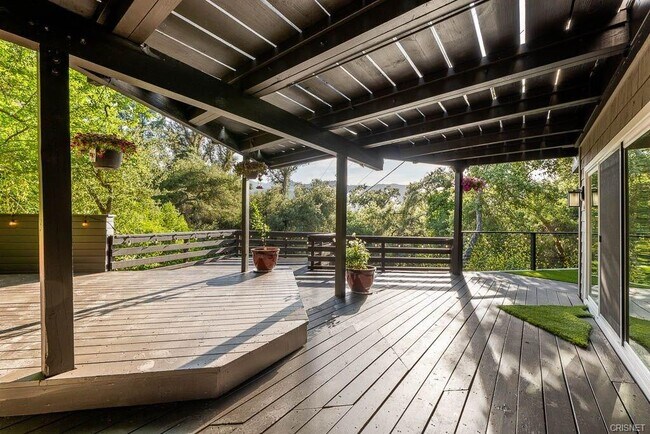 Building Photo - 21670 Encina Rd