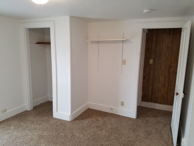 Building Photo - 1221 Tremont St