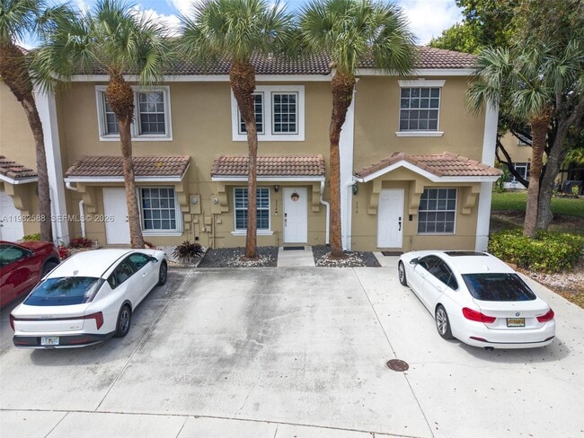 Building Photo - 358 SW 122nd Ave