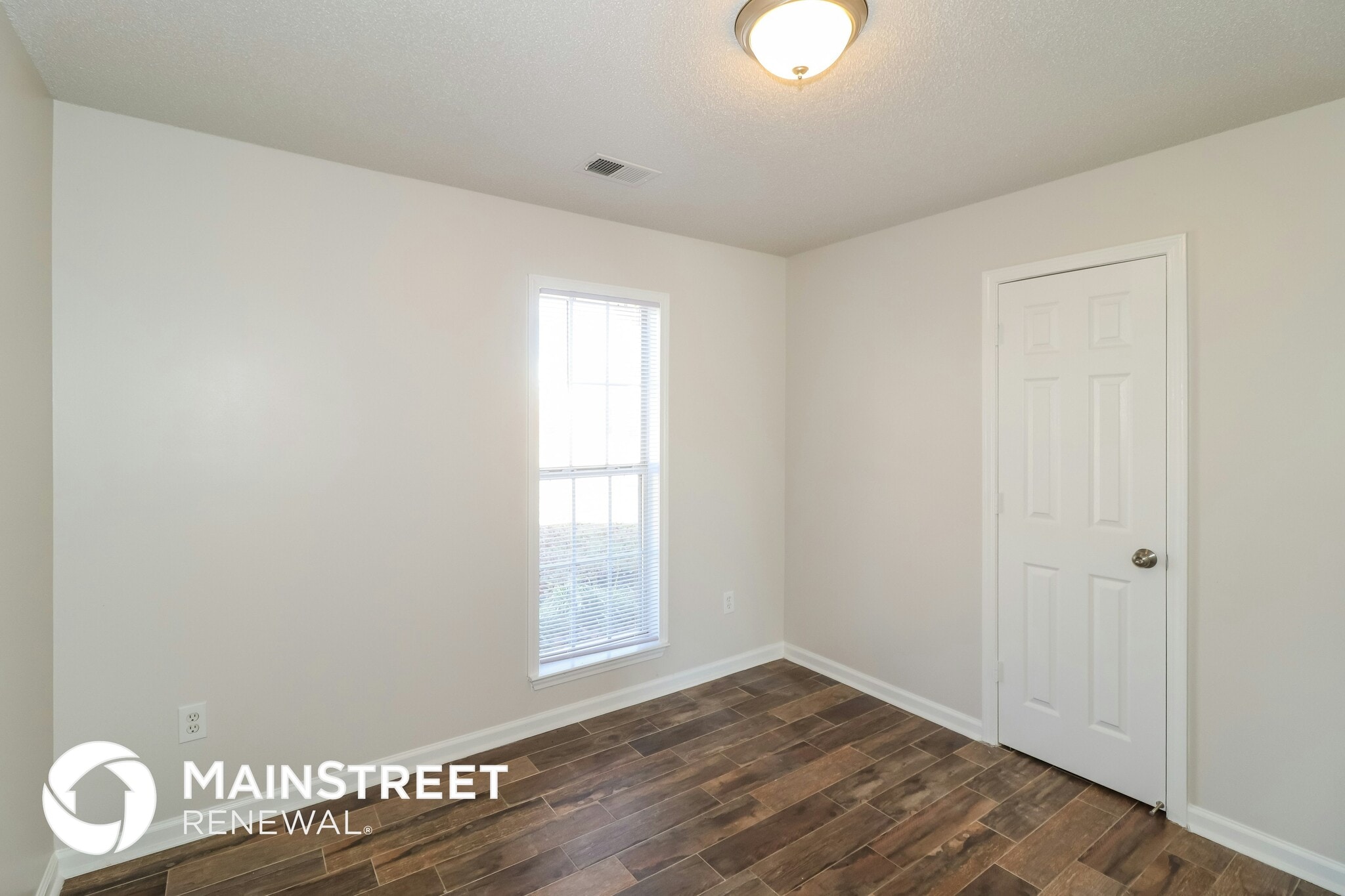 Building Photo - 6213 Magnolia Lakes Dr