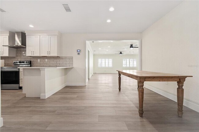 Building Photo - 5009 W Neptune Way