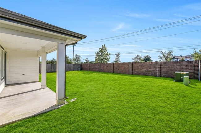Building Photo - 1004 Great Barracuda Ln