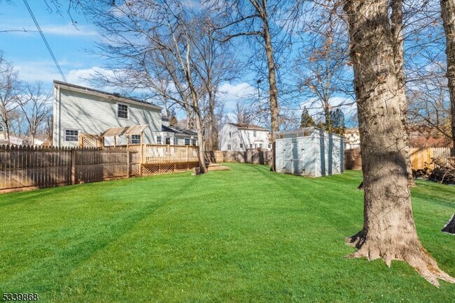 Building Photo - 231 Sutphin Ln