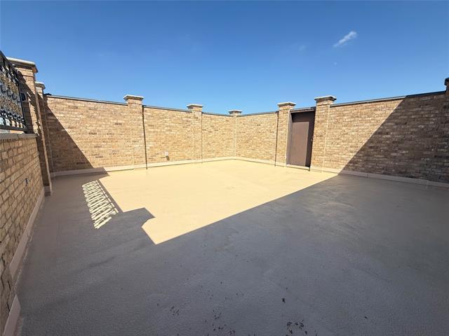 Building Photo - 6425 Bandera Ave