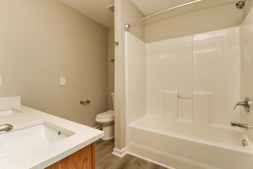 Building Photo - 1552 James Gafford Dr