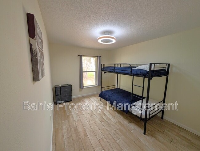 Building Photo - 4656 Ashburn Square Dr