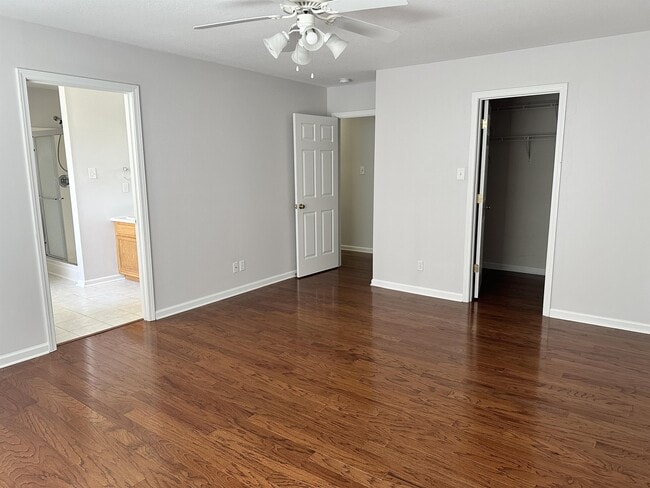 Building Photo - 1114 Mercer Dr