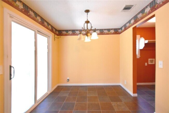 Building Photo - 16715 Marsala Springs Dr