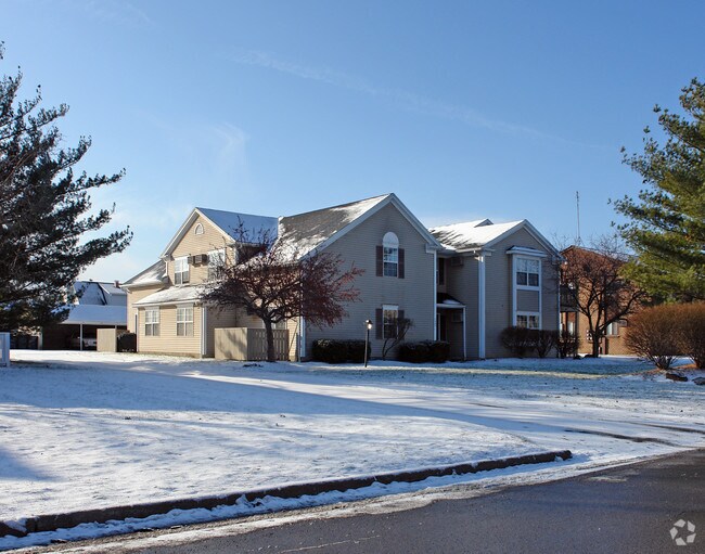 Primary Photo - 7465 Huntington Dr