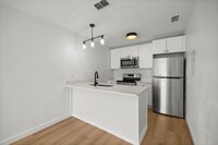 Building Photo - 2955 SE 53rd Ct