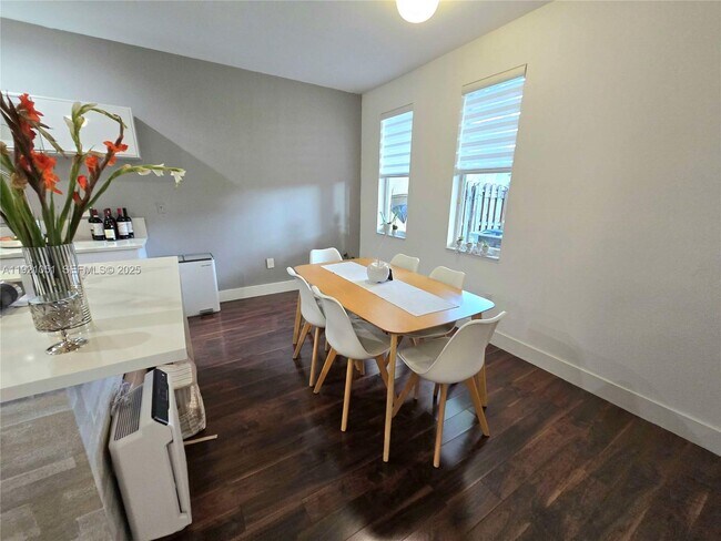 Building Photo - 11412 NW 74th Terrace