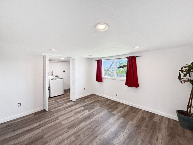 Building Photo - Contemporary 3BD/2BA House in Lemon Grove ...