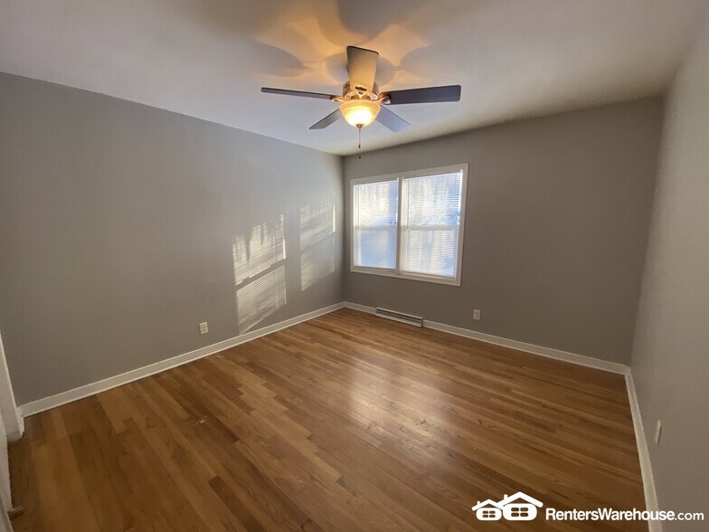 Building Photo - 1417 Cummins Pkwy