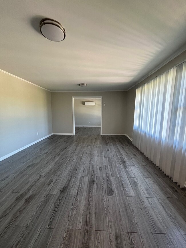 Building Photo - 222 Reynolds St