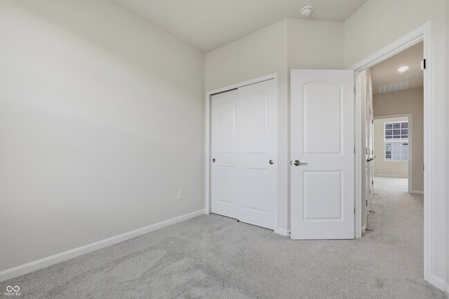 Building Photo - 14549 Elsmere Ln