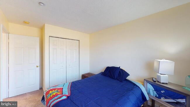 Building Photo - 12021 Calico Woods Dr