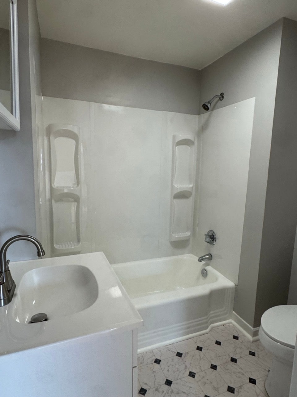 Building Photo - 58 Division St