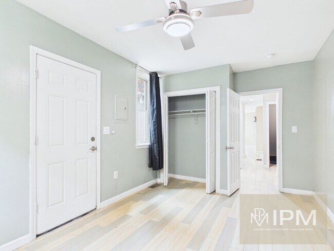 Building Photo - 1228 Market St