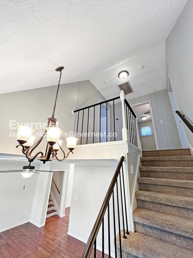 Building Photo - 3 Bed, 3.5 Bath Home with Modern Amenities / Pet-Friendly / Coming Soon!