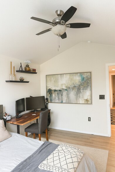 Building Photo - 3002 W Elizabeth St