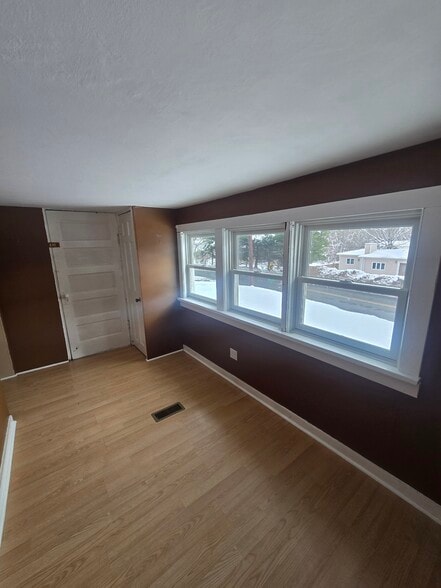 Porch - 23A Rockaway Valley Rd