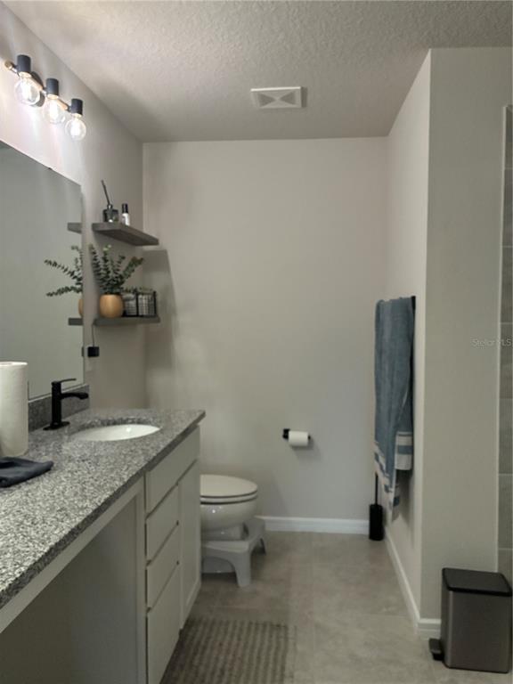 Building Photo - 31371 Amberview Bnd