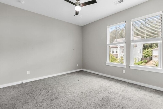 Building Photo - 146 Winding Branch Dr