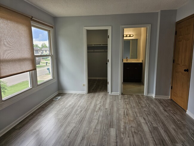 Building Photo - 1016 Concord Dr