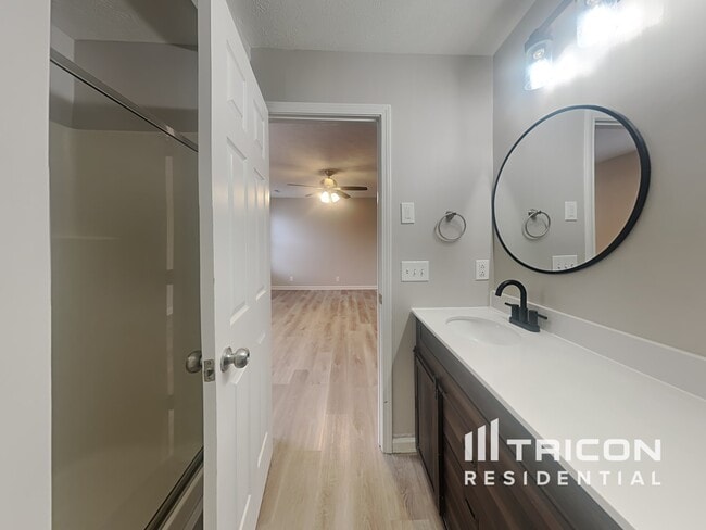 Building Photo - 5640 Chestnutwood Trail