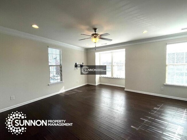 Building Photo - Beautiful 3-story End Unit in City Park!