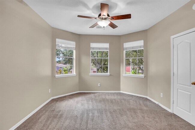 Building Photo - 4407 Magnolia Ln